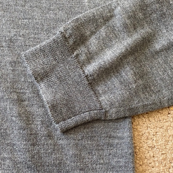 Oversized Turtleneck Sweater - Picture 3 of 7